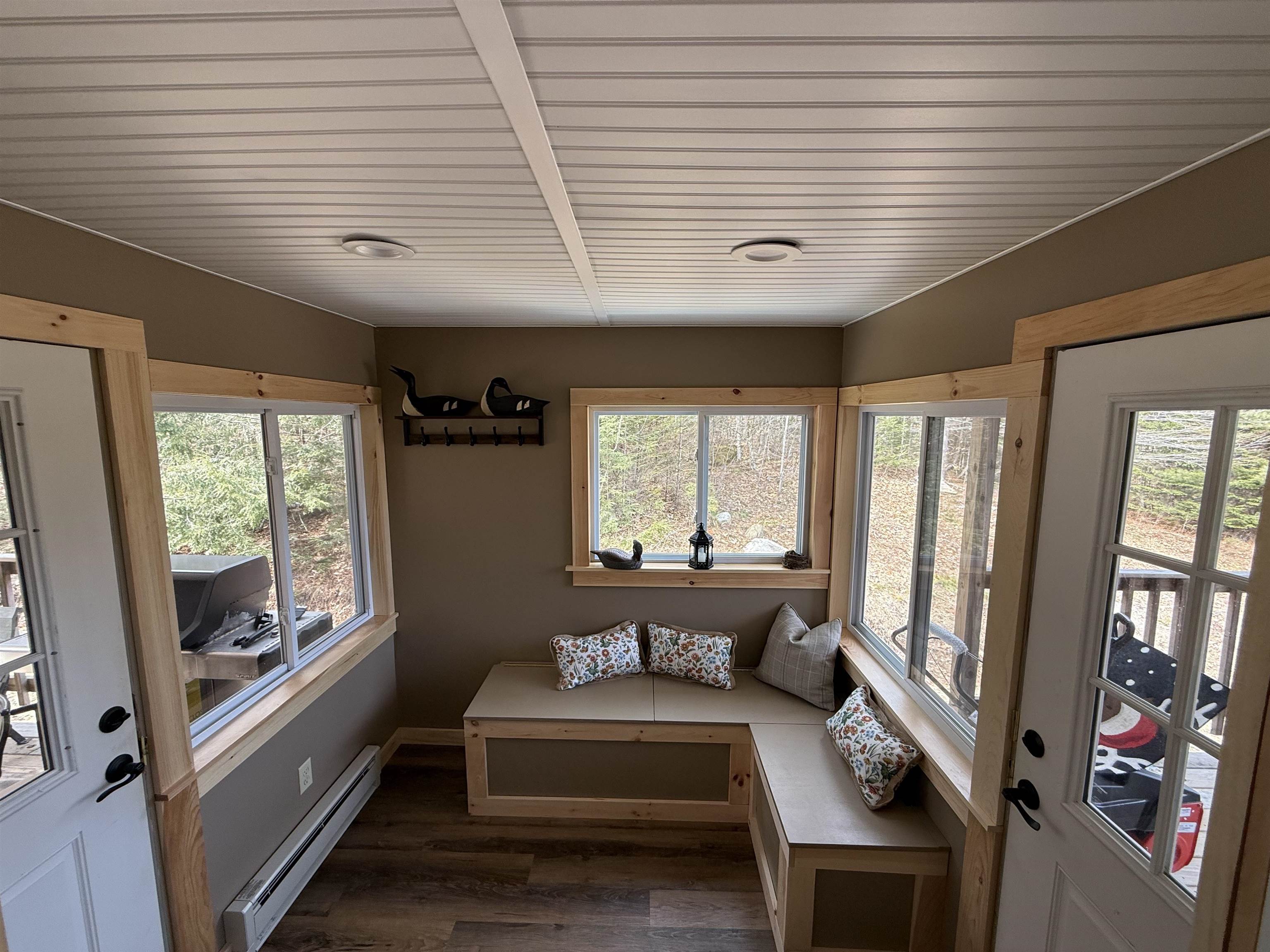1063 Highway 25 Warren, NH 03279 - Photo 26 of 31