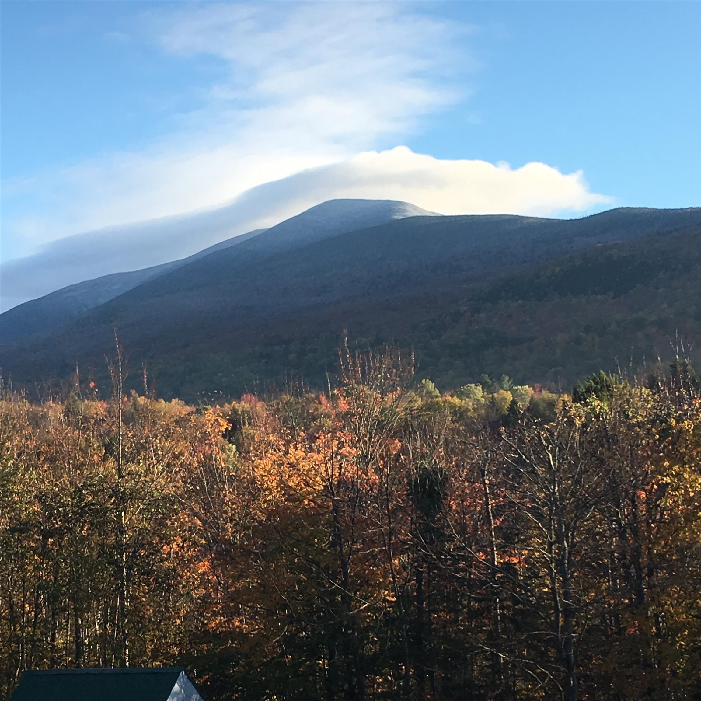 1063 Highway 25 Warren, NH 03279 - Photo 4 of 31