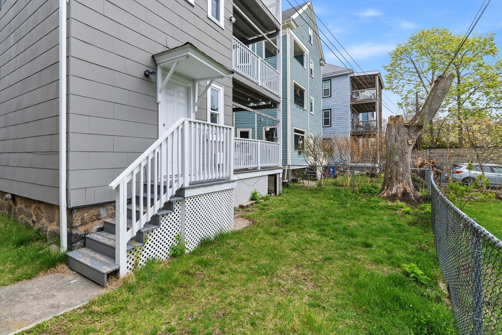 9 Spalding Street, Unit 1 Boston, MA 02130 - Photo 15 of 16