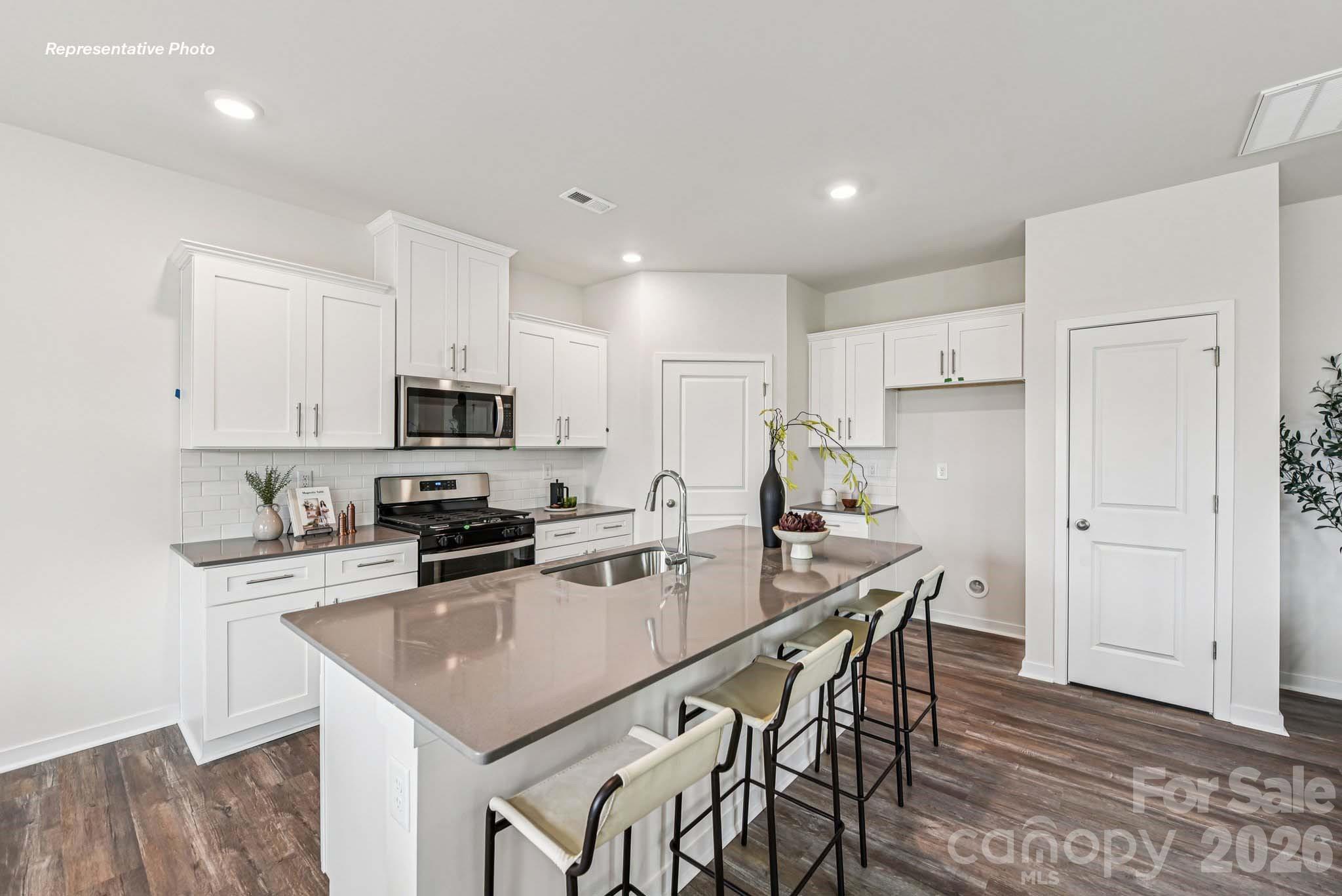 4673 Fanning Road Hickory, NC 28602 - Photo 9 of 23 Gallery Image 9