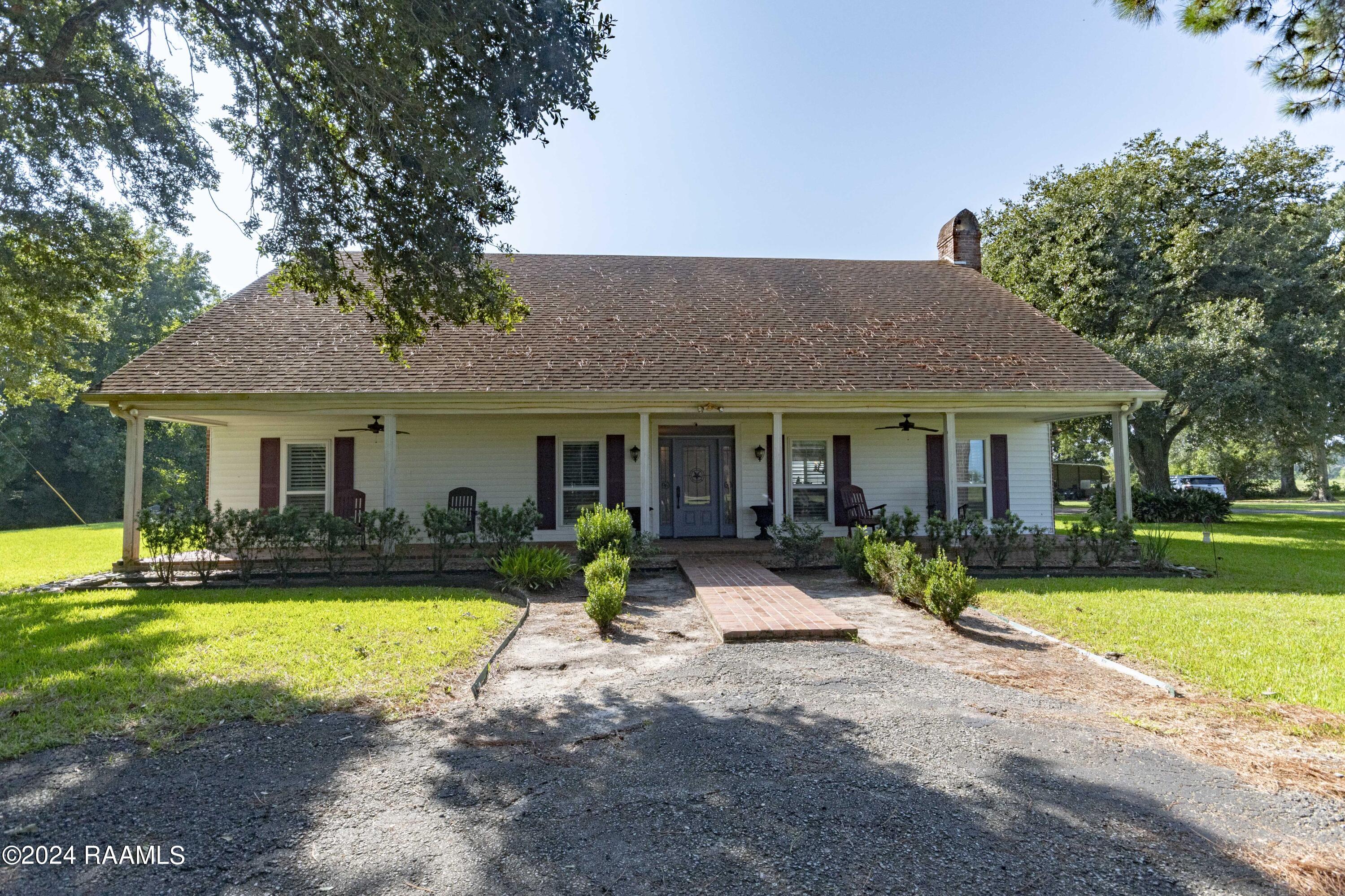7119 Woodlawn Road Maurice, LA 70555 - Photo 1 of 32 7119 Woodlawn Rd. Front1