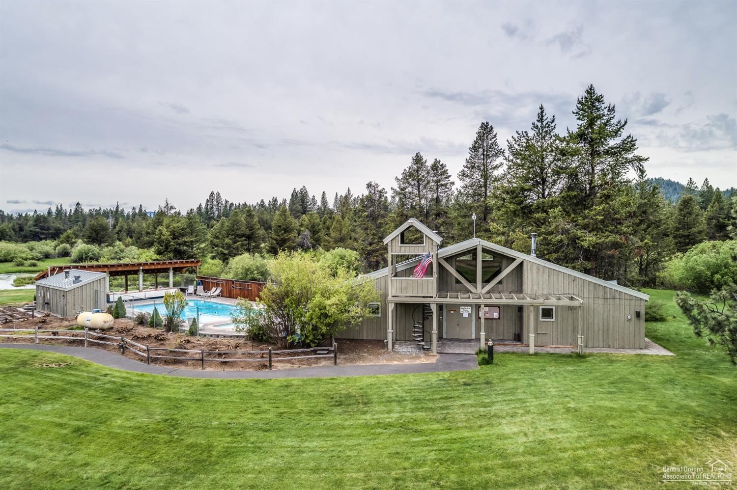151856 Conestoga Road La Pine, OR 97739 - Photo 20 of 24 Amenities that won't break the bank! Ing