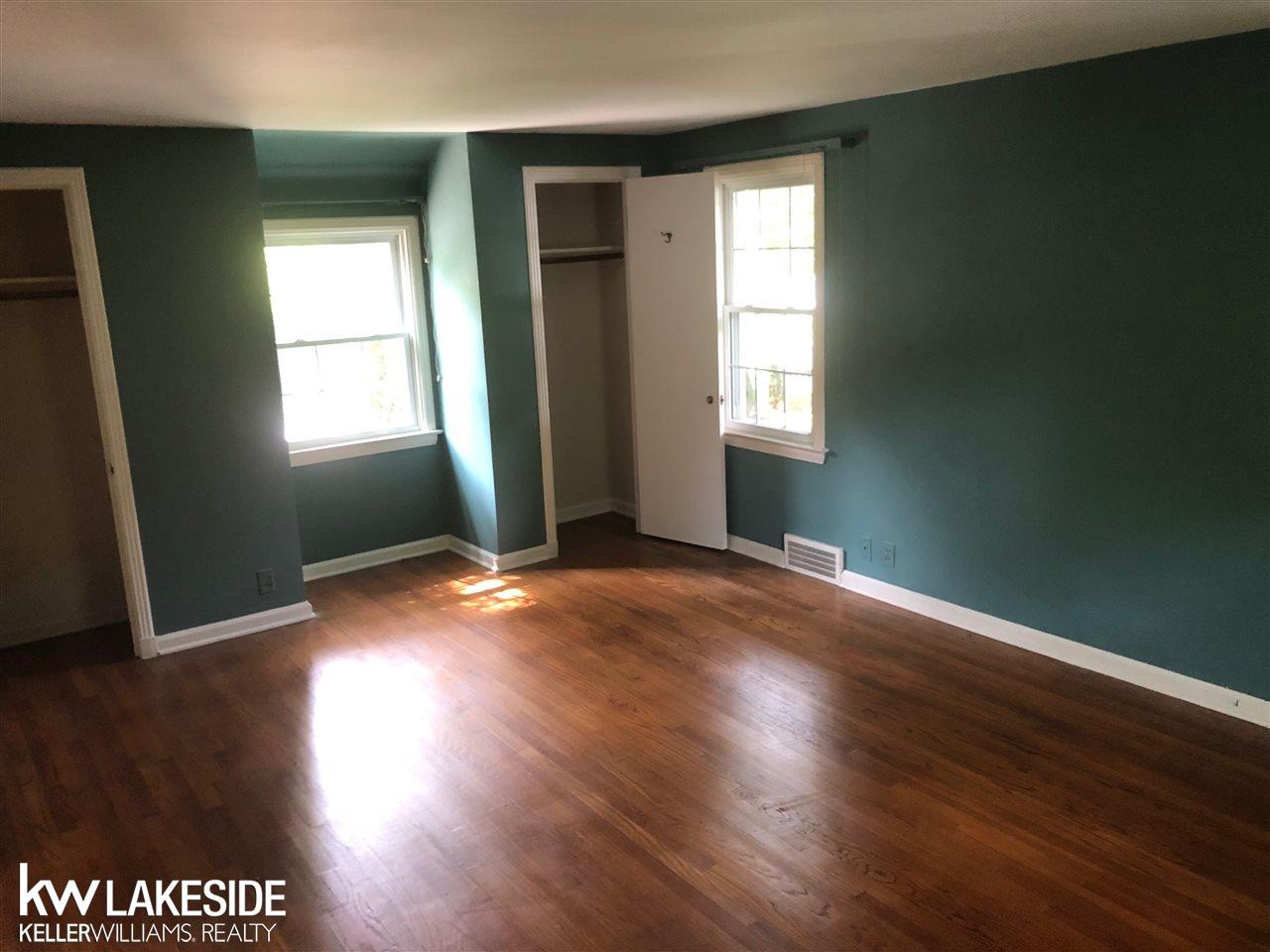 170 Moross Road Grosse Pointe, MI 48236 - Photo 20 of 30 31394030-19.JPG