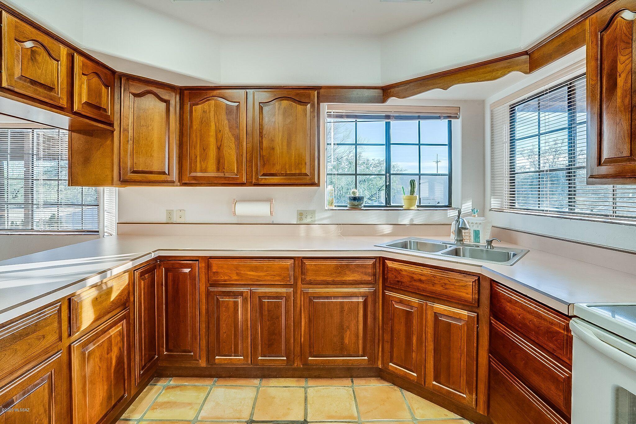 4450 South Audrey Road Tucson, AZ 85730 - Photo 10 of 35