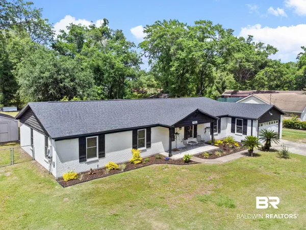$394,000 | 9926 Clarke Ridge Road, Foley, AL 36535