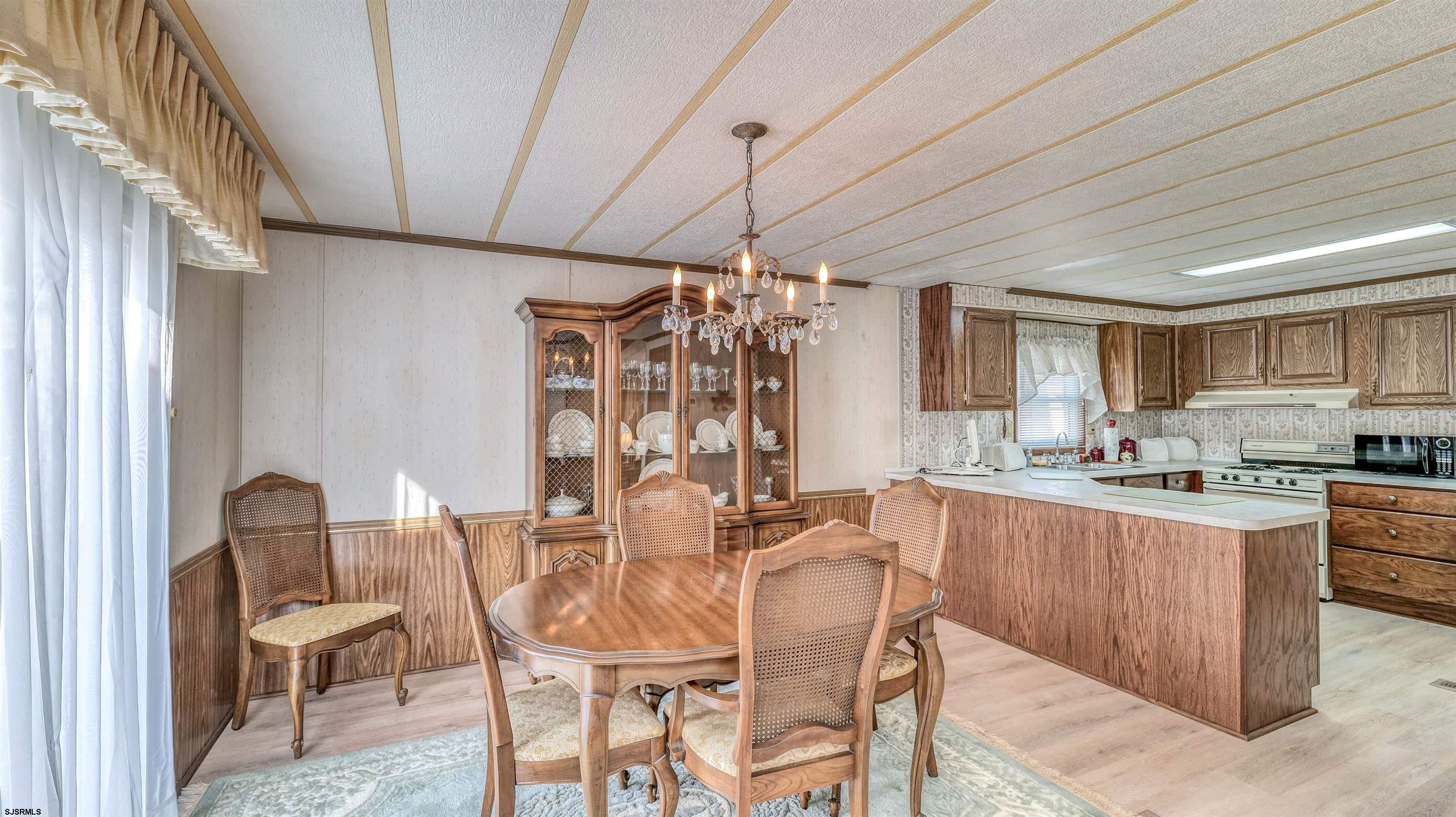 409 Shell Lane Egg Harbor Township, NJ 08234 - Photo 11 of 28