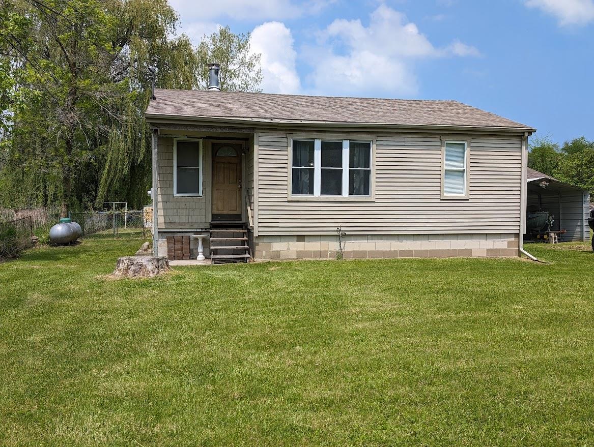 2589 East River Road Kawkawlin, MI 48631 - Photo 1 of 17