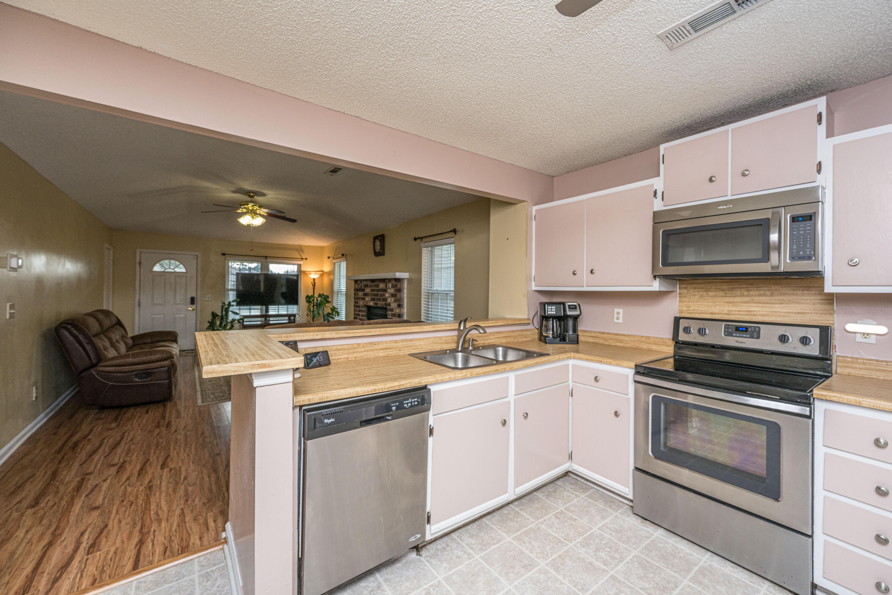 721 Temple Road, Unit A Ladson, SC 29456 - Photo 6 of 26 Kitchen