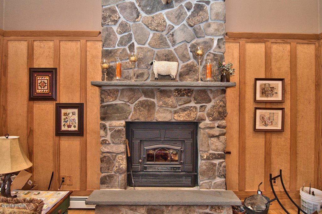 422 Boneridge Road Hawley, PA 18428 - Photo 34 of 69