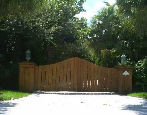 601 South Beach Road Hobe Sound, FL 33455 - Photo 1 of 1 Primary Photo