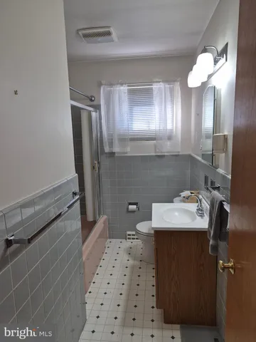 $225,000 | 602 Carsonia Avenue, Reading, PA 19606