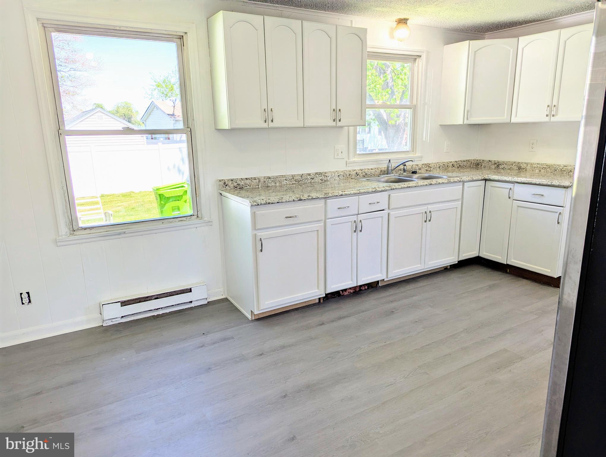 107 Lee Road Chester, MD 21619 - Photo 3 of 11 Gallery Image 3