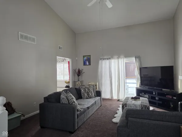 $270,000 | 8512 Green Valley Drive, Indianapolis, IN 46217