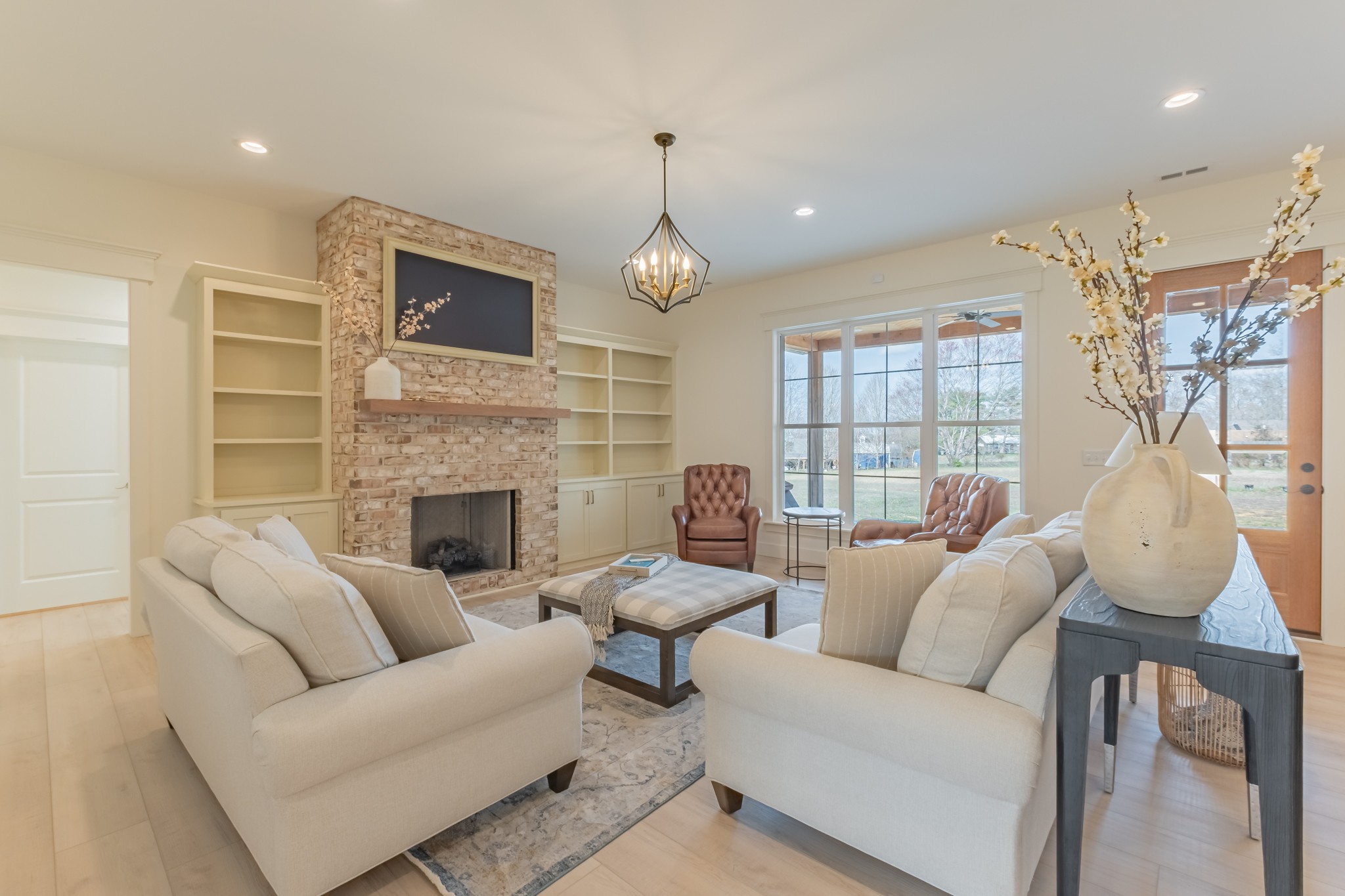 868 Dripping Springs Road Winchester, TN 37398 - Photo 5 of 54