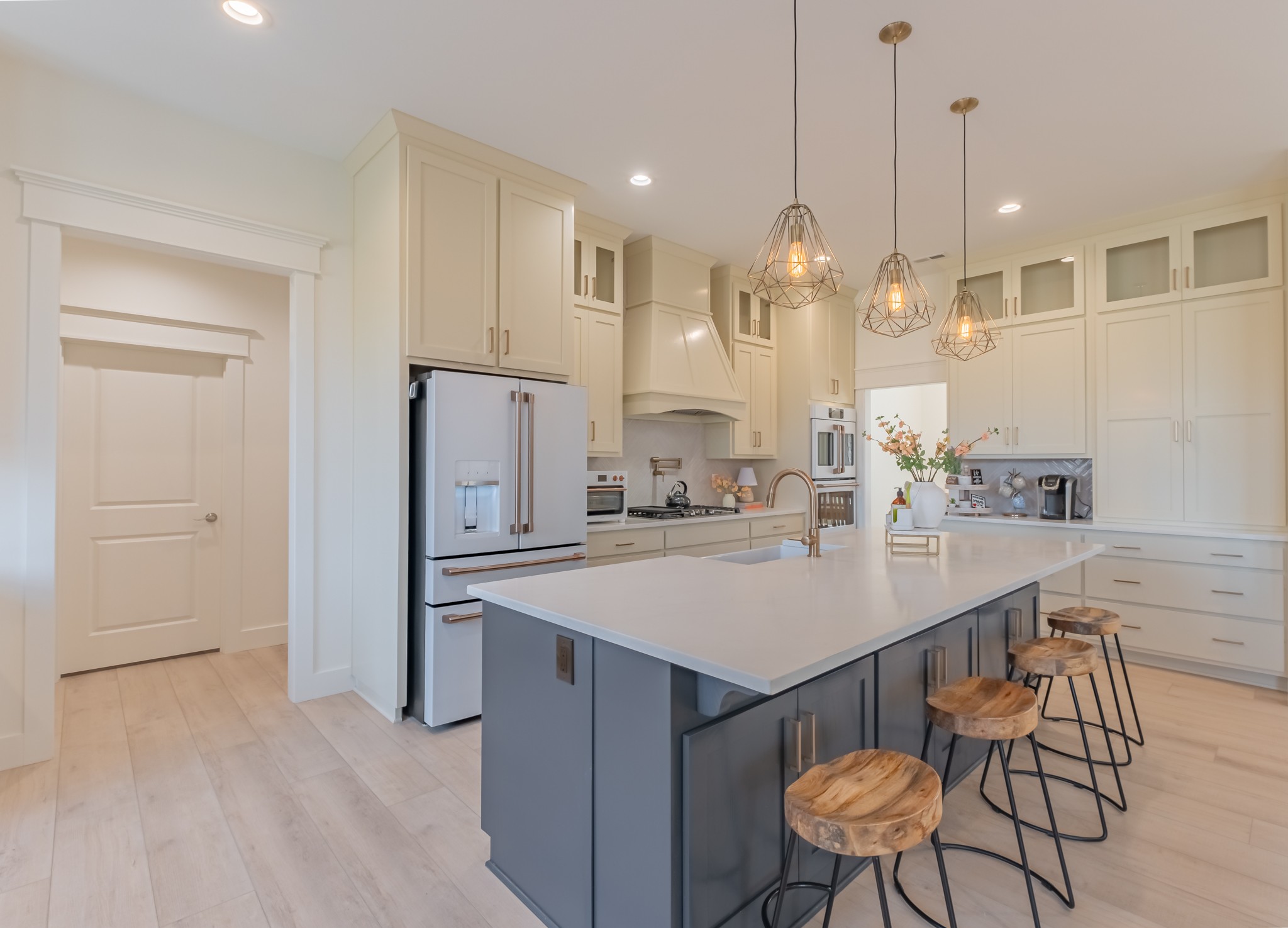868 Dripping Springs Road Winchester, TN 37398 - Photo 8 of 54