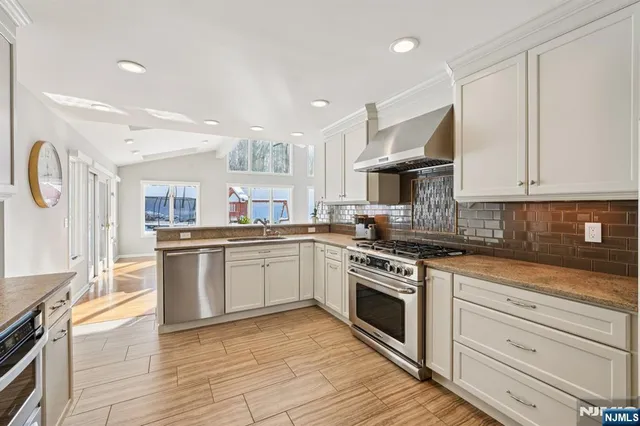 $1,088,000 | 47 Chicopee Drive, Wayne, NJ 07470