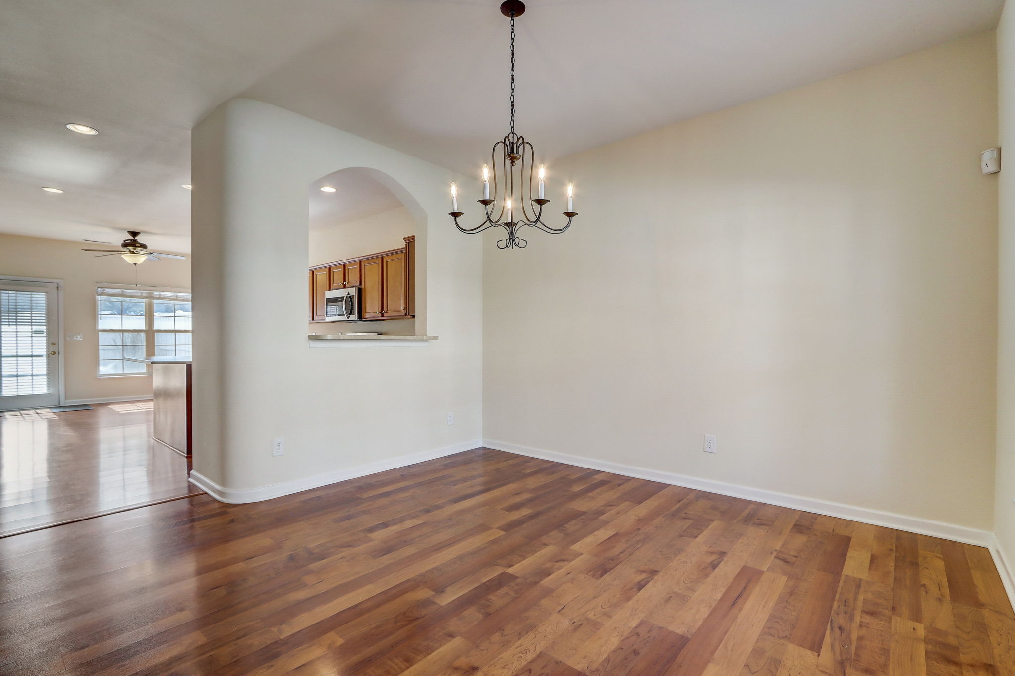 629 Lockerbie Place Carmel, IN 46032 - Photo 14 of 51