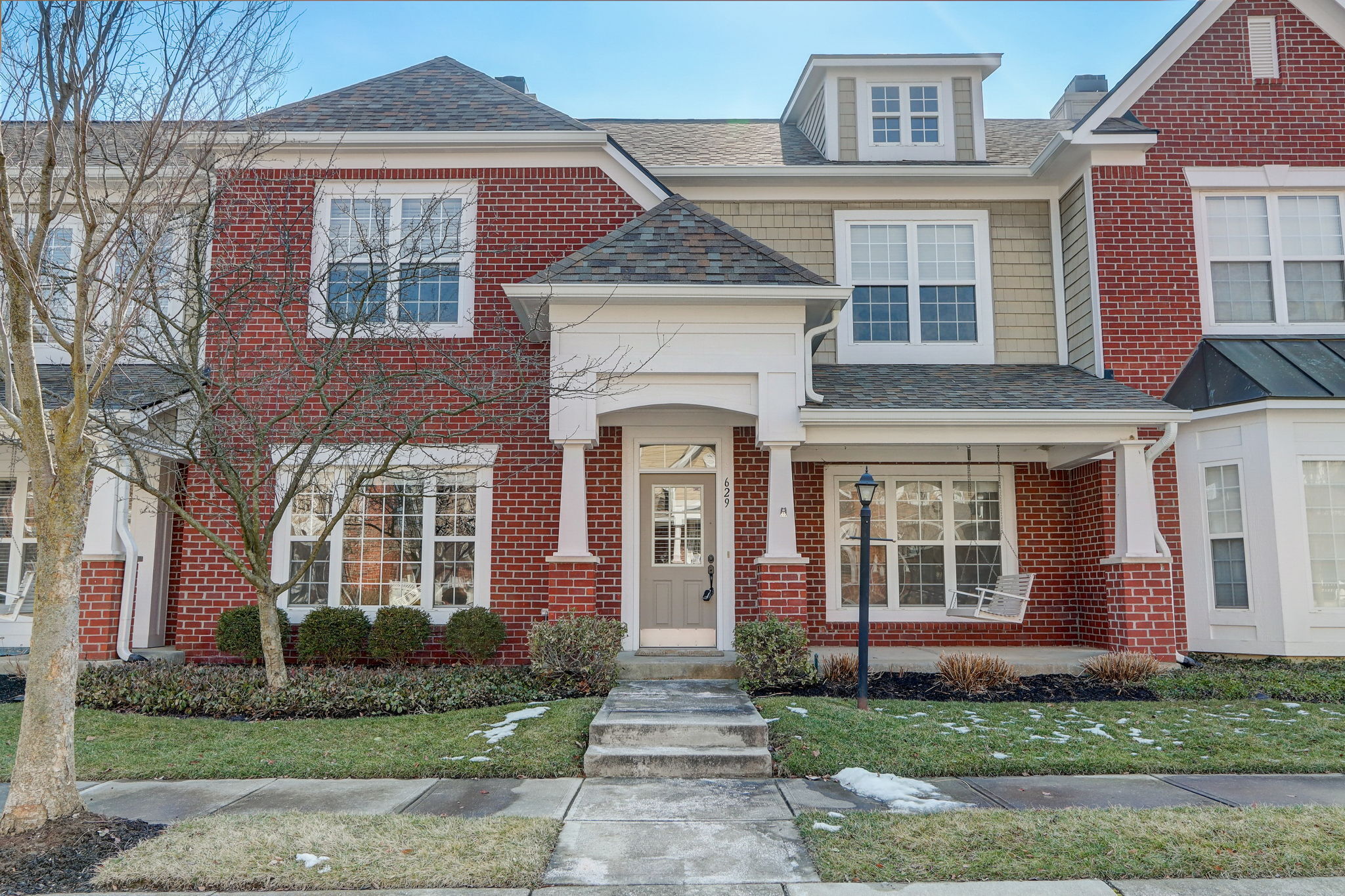 629 Lockerbie Place Carmel, IN 46032 - Photo 2 of 51