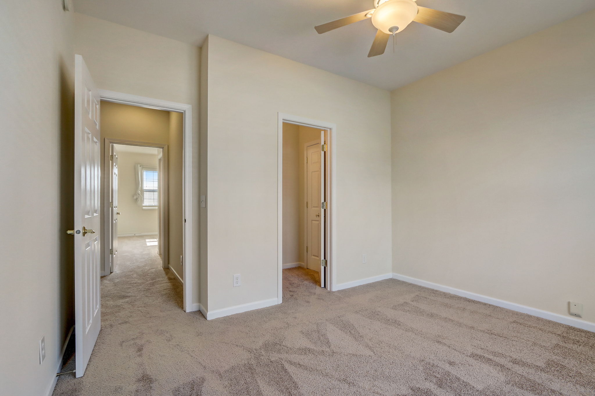 629 Lockerbie Place Carmel, IN 46032 - Photo 27 of 51
