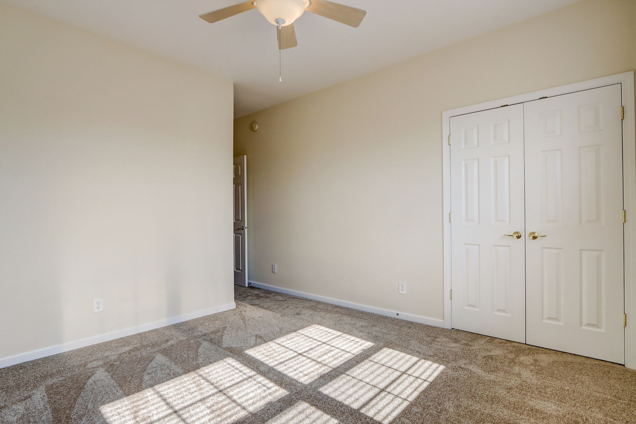 629 Lockerbie Place Carmel, IN 46032 - Photo 34 of 51
