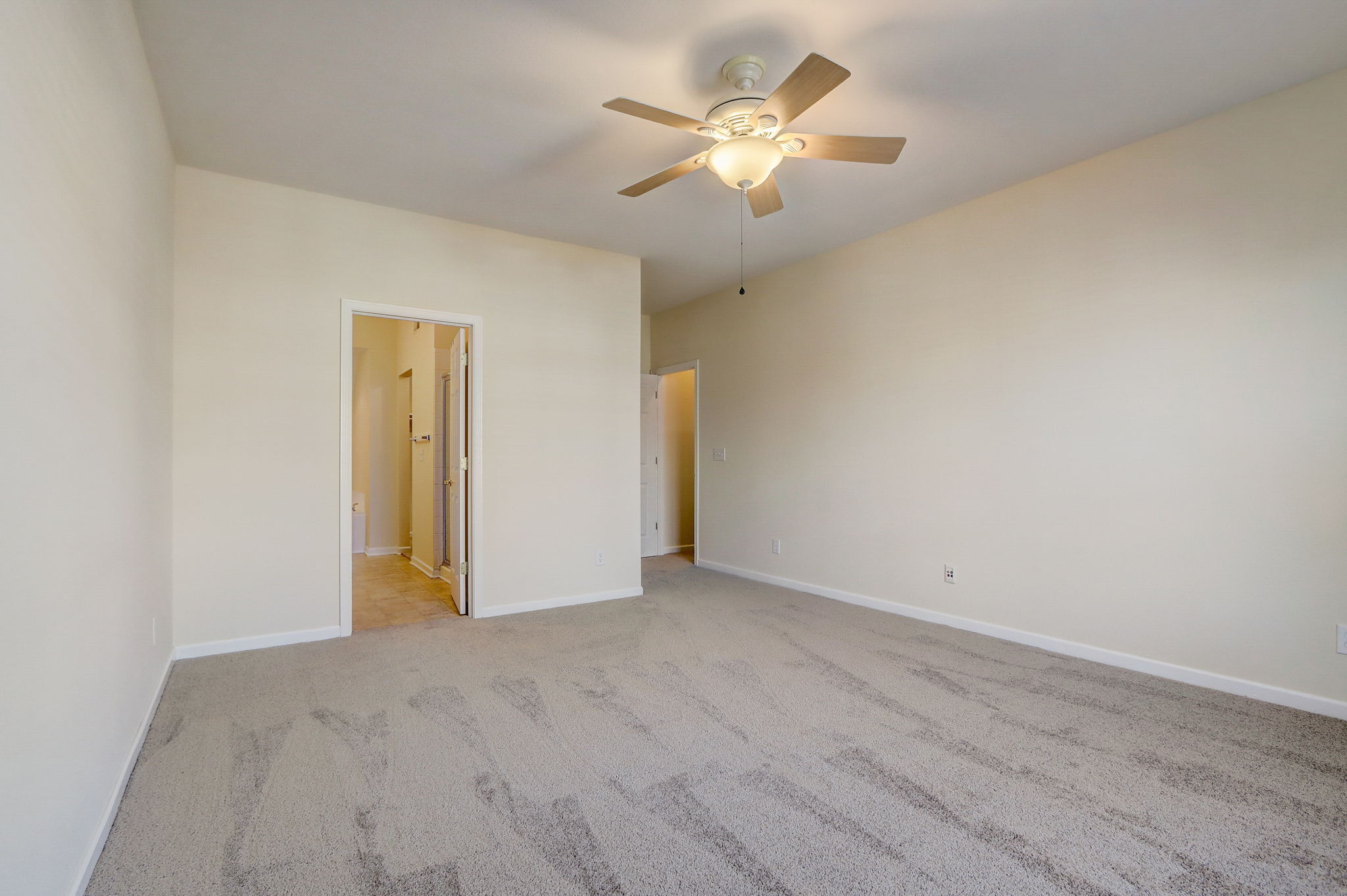 629 Lockerbie Place Carmel, IN 46032 - Photo 44 of 51