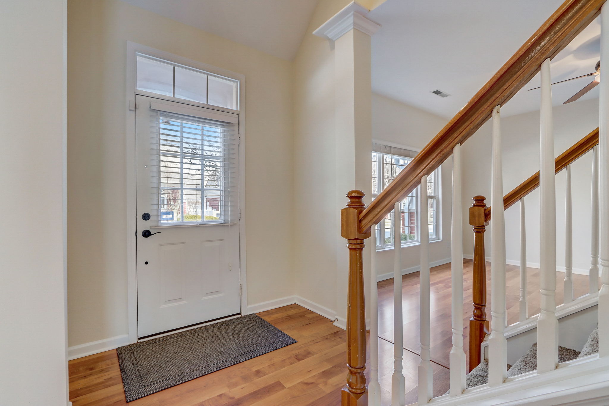 629 Lockerbie Place Carmel, IN 46032 - Photo 7 of 51