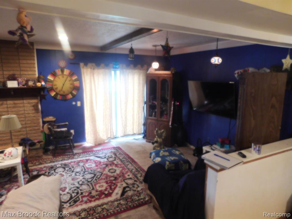 31429 Richert Street Fraser, MI 48026 - Photo 4 of 17 Gallery Image 4