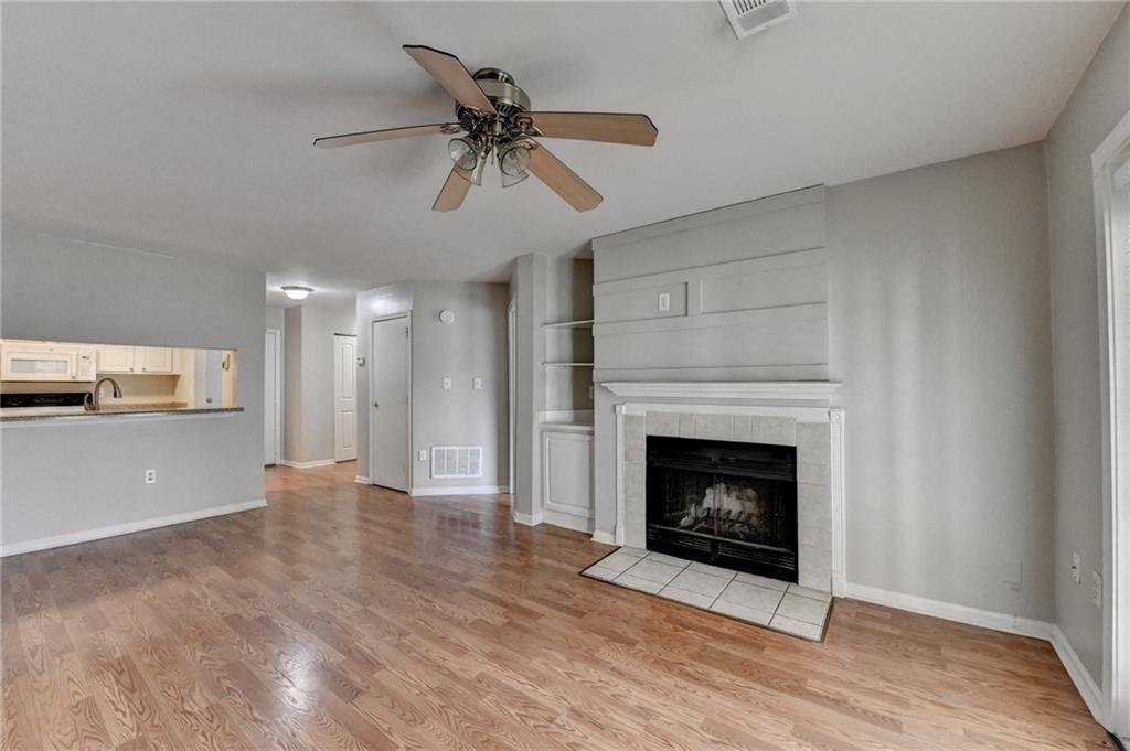 3655 Habersham Road Northeast, Unit 311 Atlanta, GA 30305 - Photo 10 of 27 Gallery Image 10