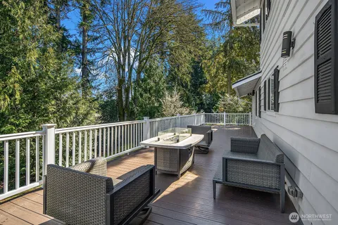 $3,699,000 | 2650 79th Avenue Northeast, Medina, WA 98039