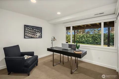 $3,699,000 | 2650 79th Avenue Northeast, Medina, WA 98039