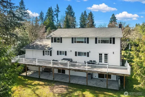 $3,699,000 | 2650 79th Avenue Northeast, Medina, WA 98039