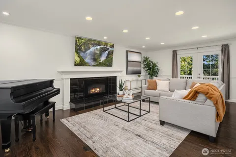 $3,699,000 | 2650 79th Avenue Northeast, Medina, WA 98039