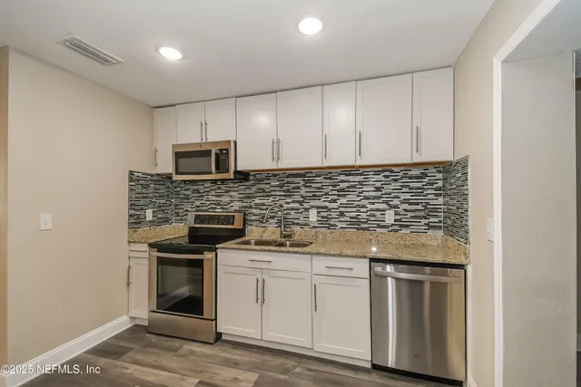 $2,620 | 4815 Fredericksburg Avenue, Jacksonville, FL 32208