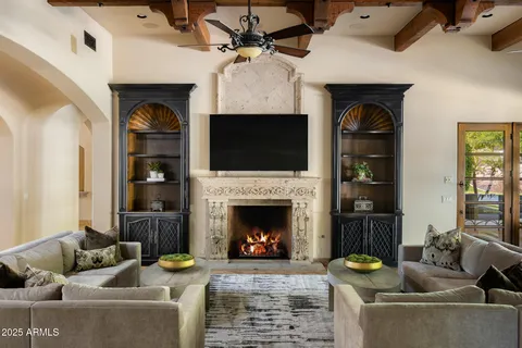 $8,500,000 | 4838 East Palomino Road, Phoenix, AZ 85018