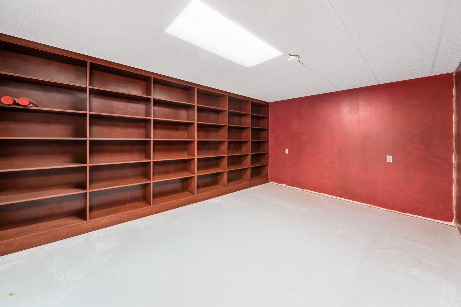 5000 Leonardsburg Road Delaware, OH 43015 - Photo 33 of 40 Built-in Shelving