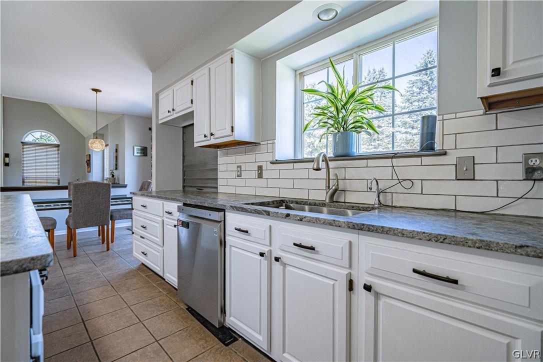 5025 Harvey Road Bethlehem, PA 18020 - Photo 14 of 50 Gallery Image 14