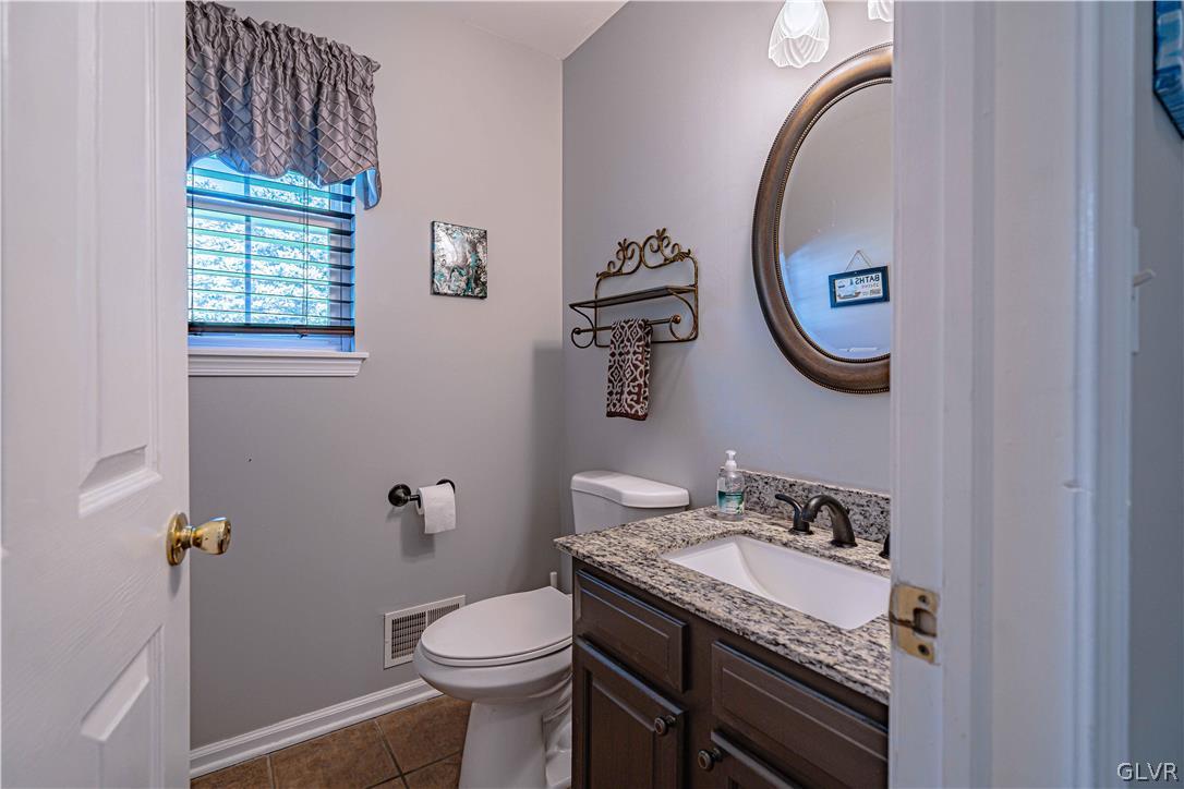 5025 Harvey Road Bethlehem, PA 18020 - Photo 24 of 50 Gallery Image 24