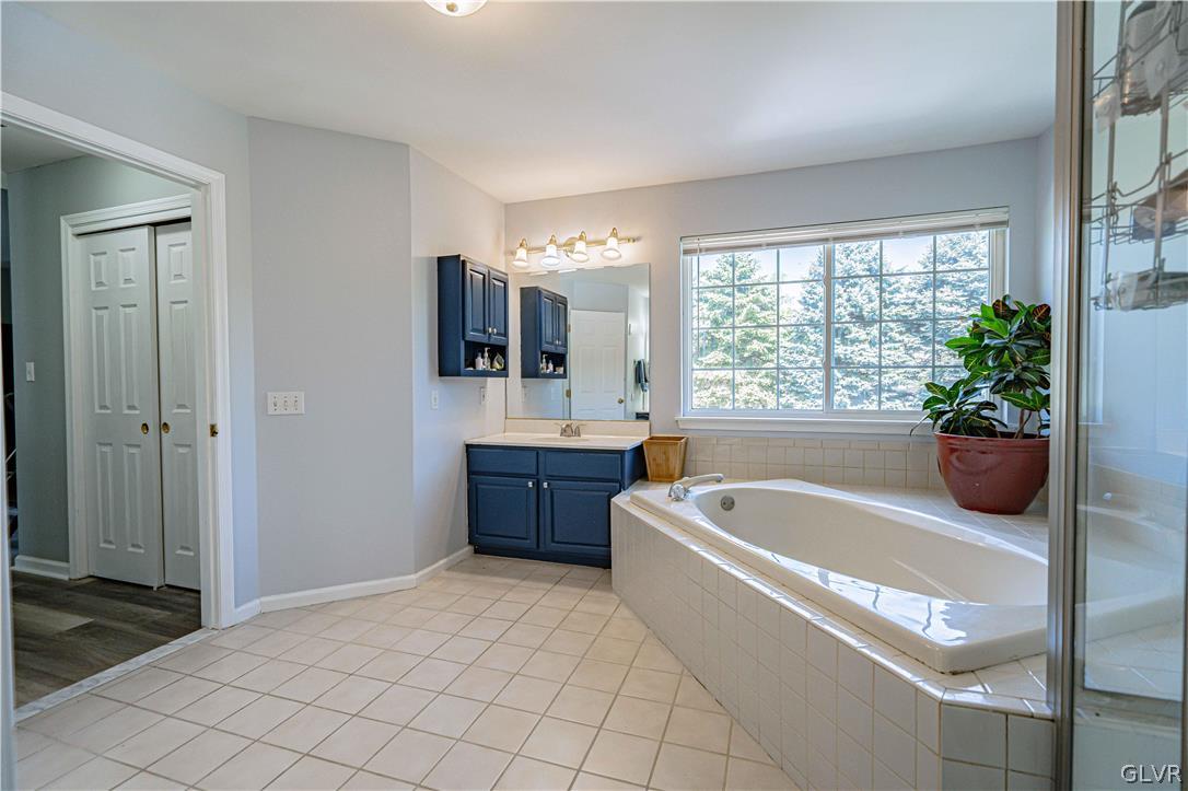 5025 Harvey Road Bethlehem, PA 18020 - Photo 35 of 50 Gallery Image 35