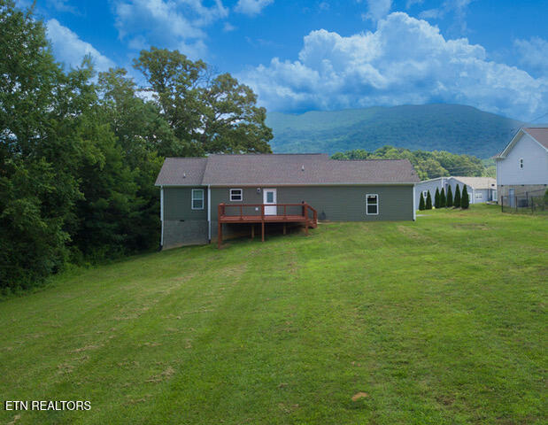 327 Thomas Loop Road Sevierville, TN 37876 - Photo 19 of 22 Oversize Back Yard