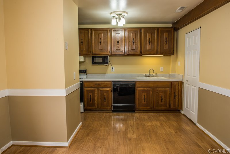 10114 Purcell Road, Unit 10114 Henrico, VA 23228 - Photo 8 of 24 Gallery Image 8