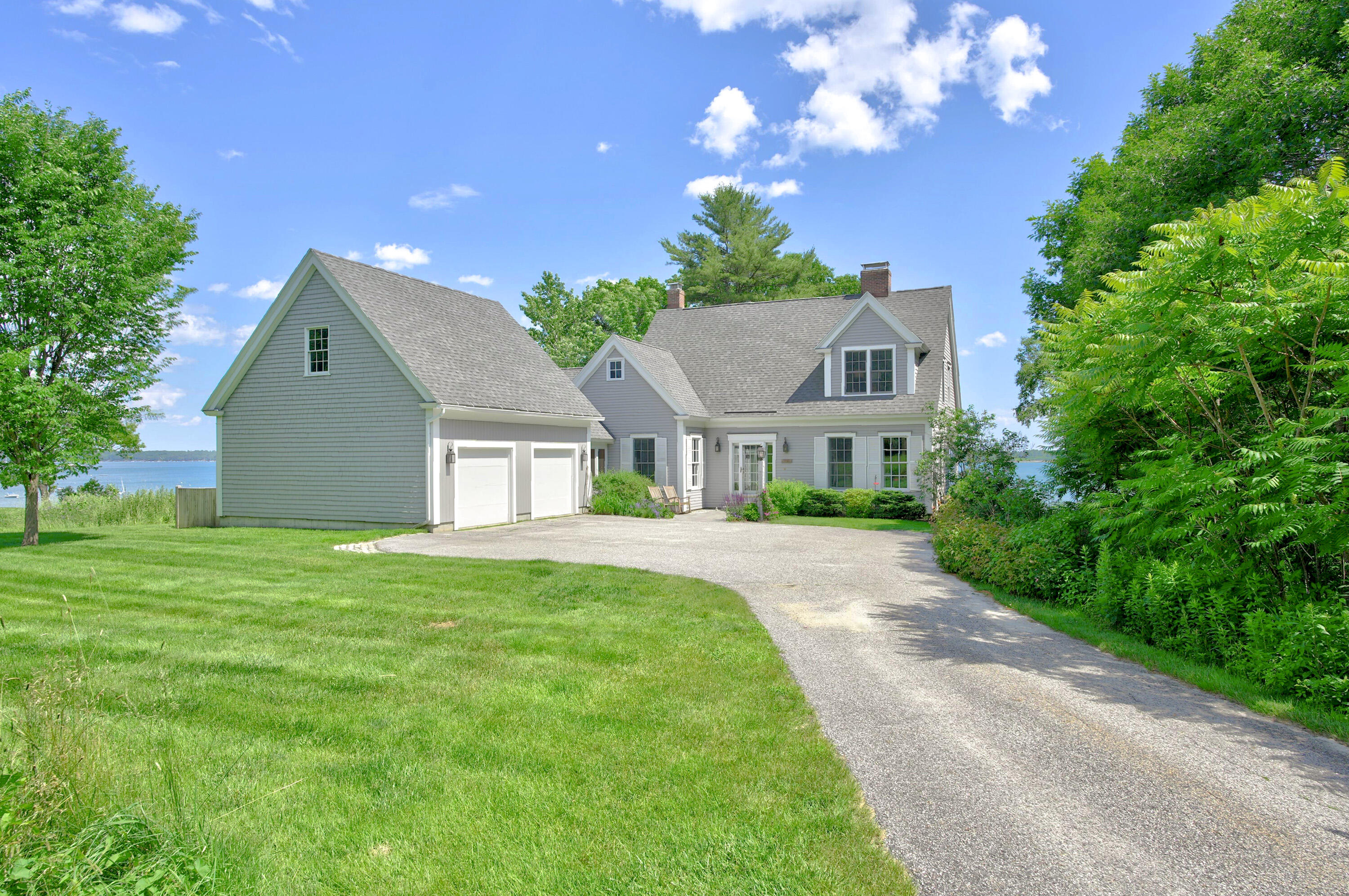 15 Sturdivant Road Cumberland, ME 04110 - Photo 3 of 49 16_15 Sturdivant Rd,_Morneau Studios