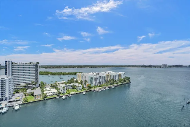 $1,275,000 | 7930 East Drive, Unit 1806, North Bay Village, FL 33141