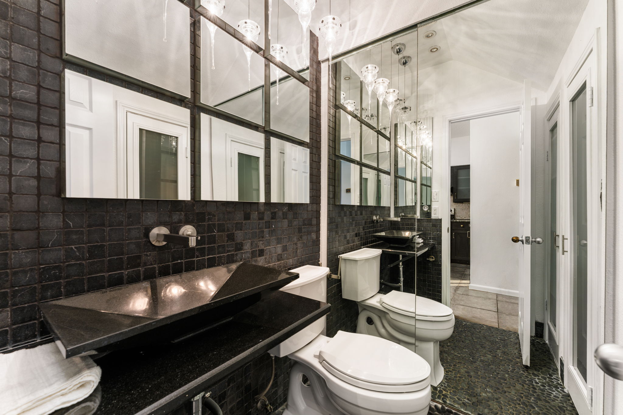 1307 Kinney Avenue, Unit 124 Austin, TX 78704 - Photo 13 of 32