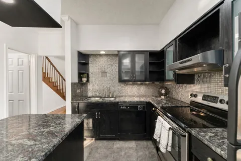 $400,000 | 1307 Kinney Avenue, Unit 124, Austin, TX 78704