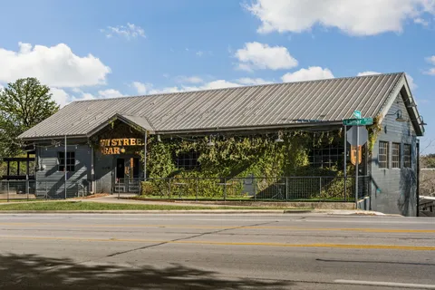 $400,000 | 1307 Kinney Avenue, Unit 124, Austin, TX 78704