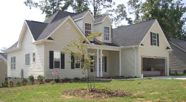 718 Britton Street Anderson, SC 29621 - Photo 1 of 7 Gallery Image 1