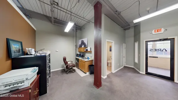 $1,250 | 9-15 Broad Street, Unit SUITE 204, Glens Falls, NY 12801