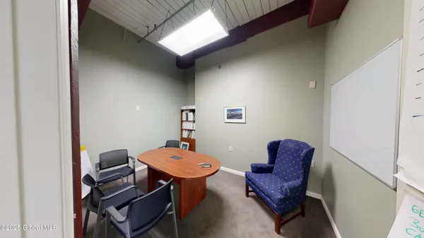 $1,250 | 9-15 Broad Street, Unit SUITE 204, Glens Falls, NY 12801