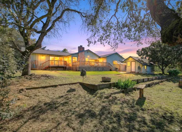 $1,289,000 | 445 Marshall Avenue, Petaluma, CA 94952