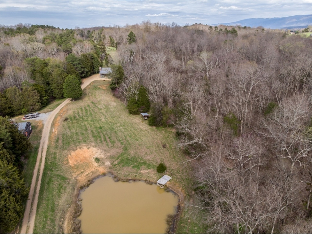 1718 West Allens Bridge Road Greeneville, TN 37743 - Photo 26 of 30 Photo 26
